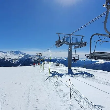 La Rosiere Idealement Situe *
